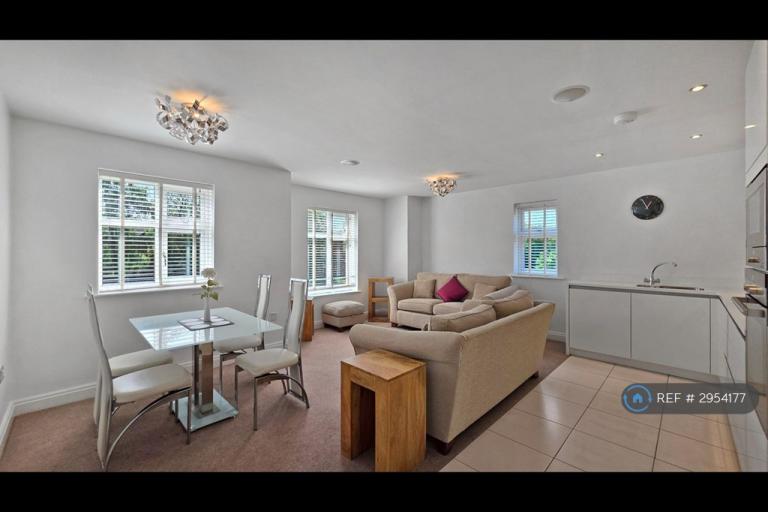 2 bedroom flat in Brindley House, Worsley, Manchester, M28 (2 bed) (#2954177)