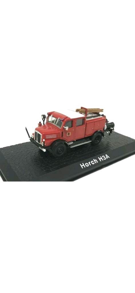 Collectible model of the Horch H3A fire engine from Editions Atlas Collections.