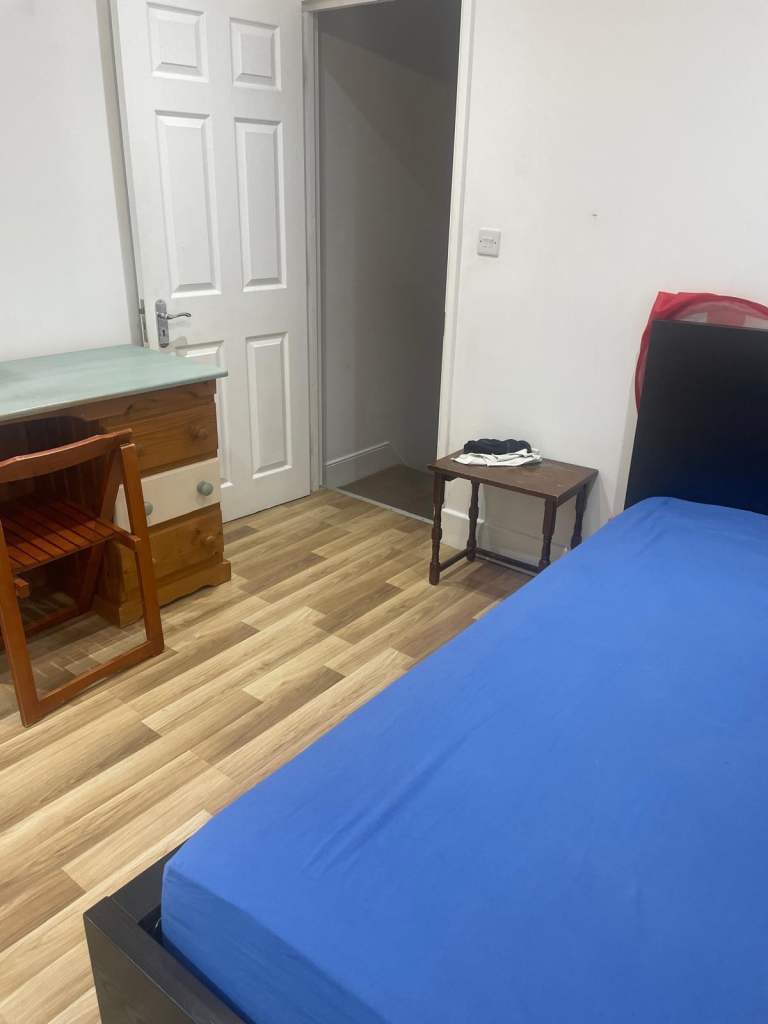 Double Room Rent For Single Person