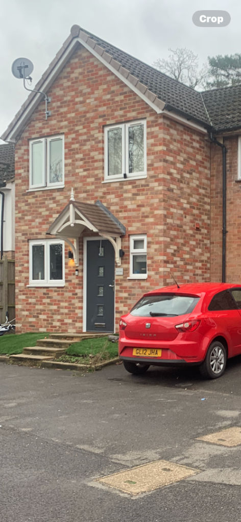 2 Bed Semi Detached in Omers Rise, Burghfield Common, Reading RG7 3HJ