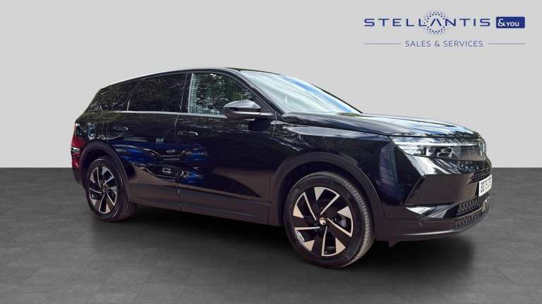 2025 Vauxhall Grandland 1.2 Ultimate SUV 5dr Petrol Hybrid e-DCT Euro 6 (s/s) (145 ps) SUV Hybrid...