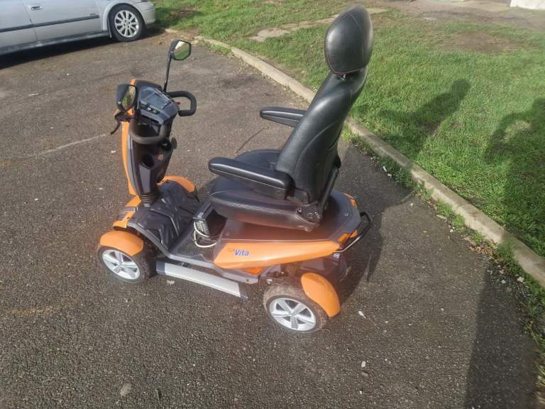  TGA Vita mobility scooter 