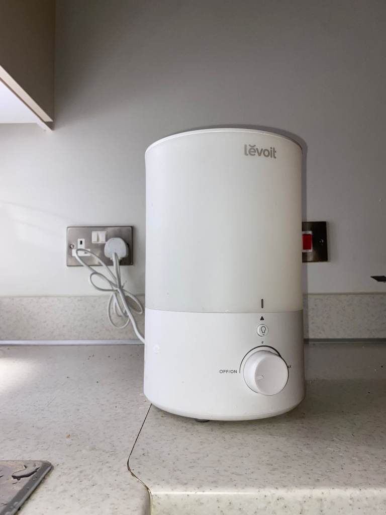 Levolit Air Purifier and Essential Oil Diffuser 