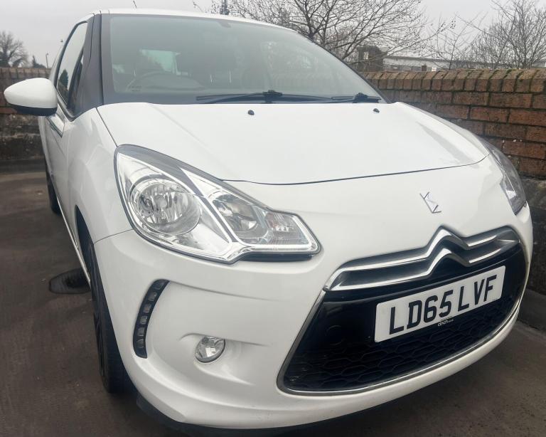 2015 DS Automobiles DS 3 1.2 PureTech 110 DStyle Nav 3dr HATCHBACK Petrol Manual