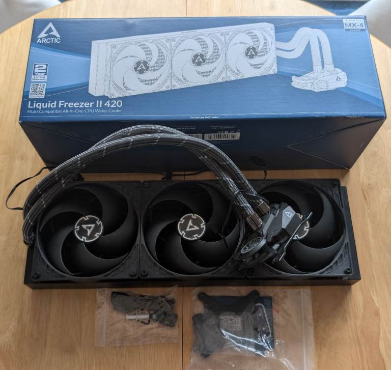 ARCTIC Liquid Freezer II 420 - CPU AIO Water Cooler (AMD/INTEL 4 bracket) - Kidderminster