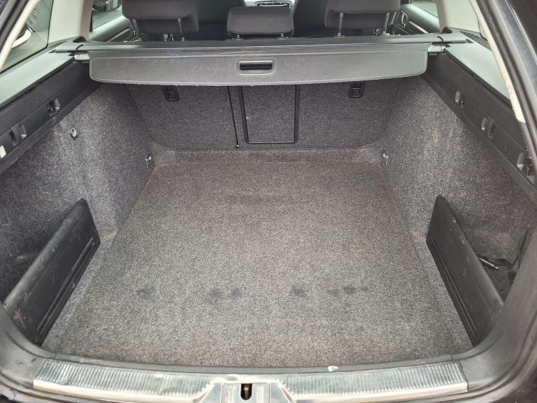 2011 Skoda Superb 2.0 TDI S DSG Euro 5 5dr ESTATE Diesel Automatic