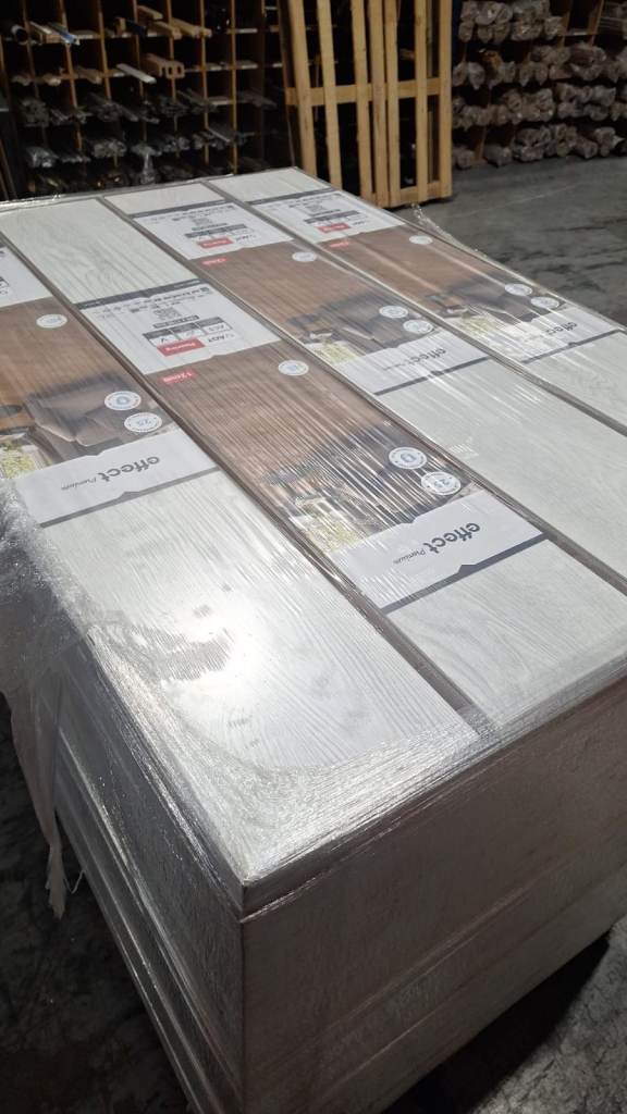 AGT Effect Premium Alp 12mm Laminate Flooring