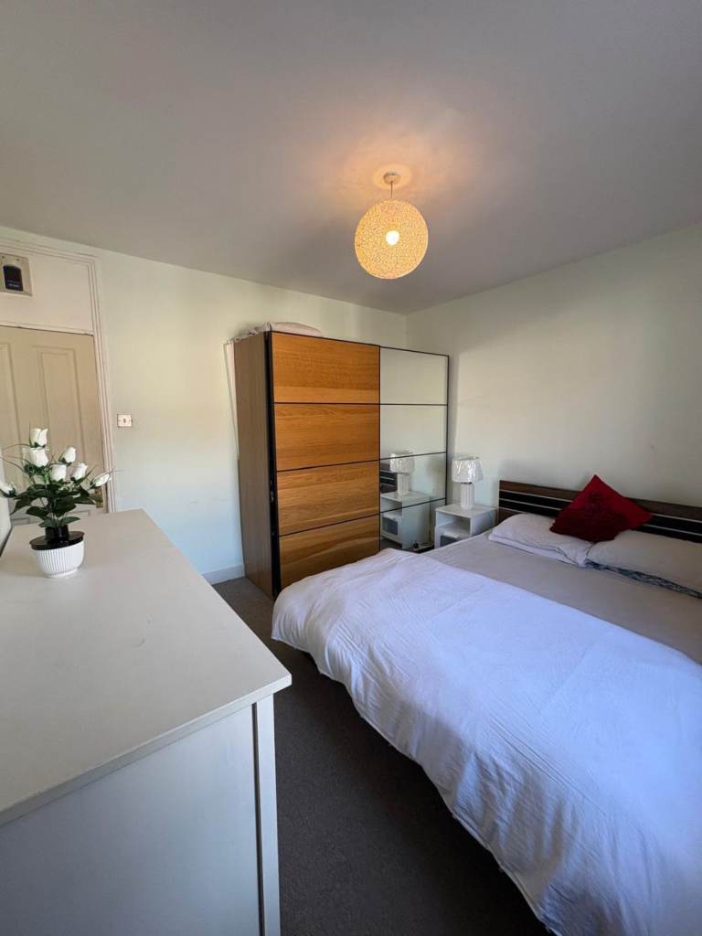 Double bedroom is available. 