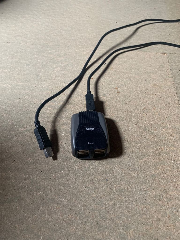 Trust brand 4 Port USB Hub