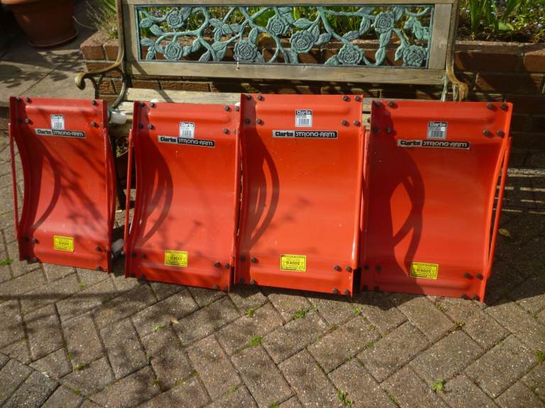 Automotive Dolly / Skids