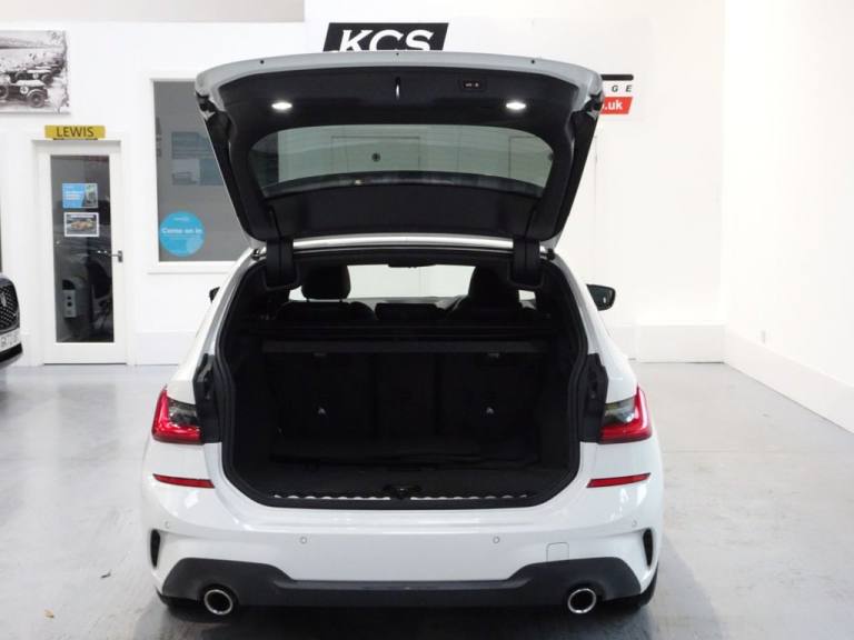 2020 BMW 3 Series 2.0 320d MHT M Sport Touring 5dr Diesel Hybrid Auto Euro 6 (s/s) (190 ps) Estat...