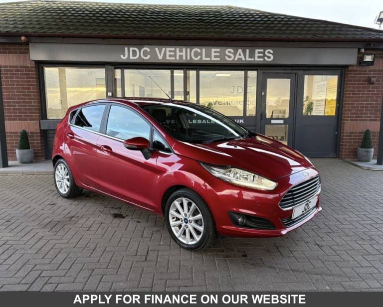 2016 Ford Fiesta 1.0 EcoBoost 125 Titanium 5dr HATCHBACK PETROL Manual