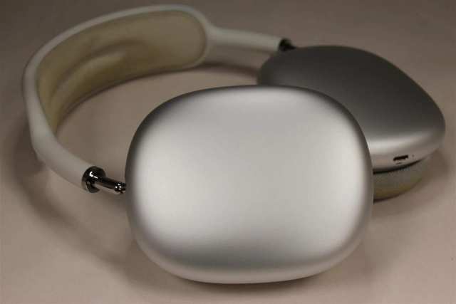 Apple Airpods Max Gen 1 A2096 Wireless Headphones Silver Genuine