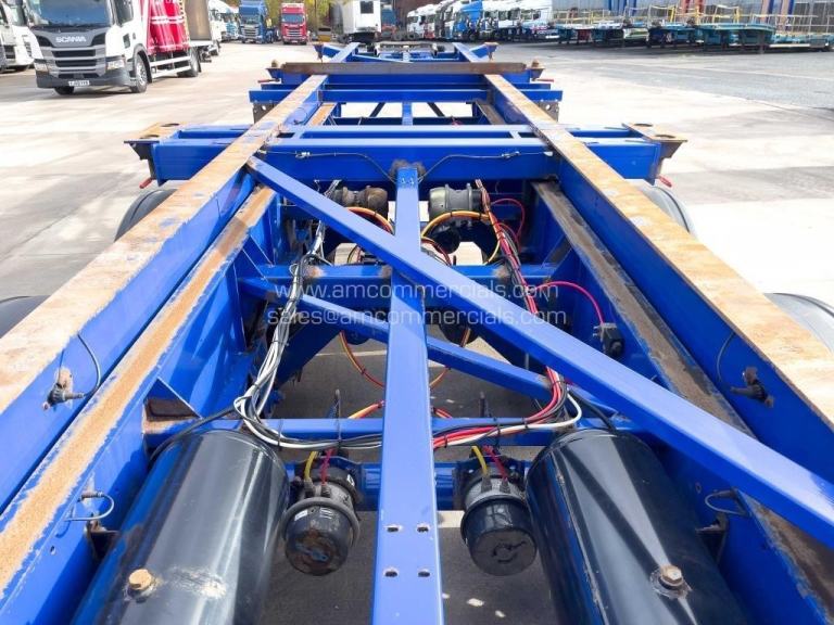 DENNISON SLIDING SKELETAL TRAILER 