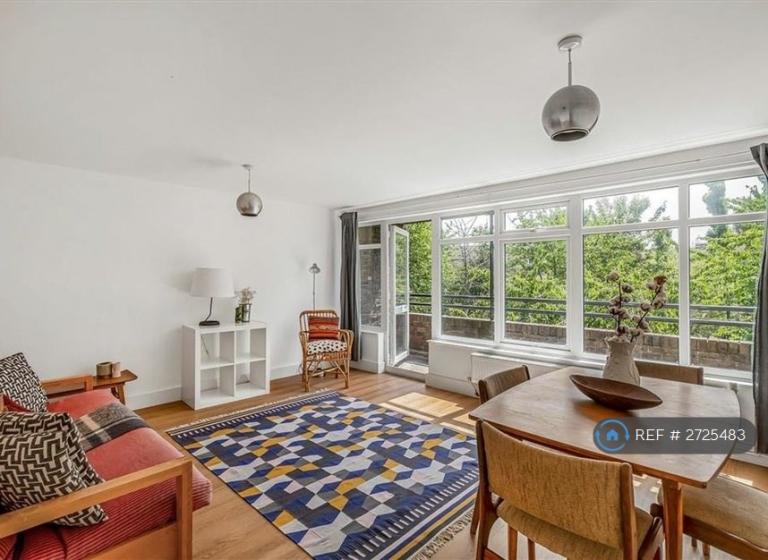 3 bedroom flat in Ebenezer Mussel House, London, E2 (3 bed) (#2725483)