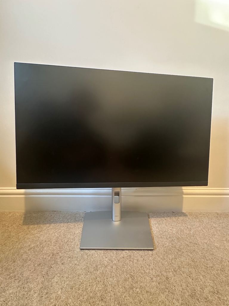 Dell 27 Inch Full HD (1920x1080) Monitor - P2722H
