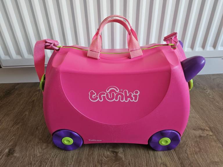 Pink Trunki trixie case
