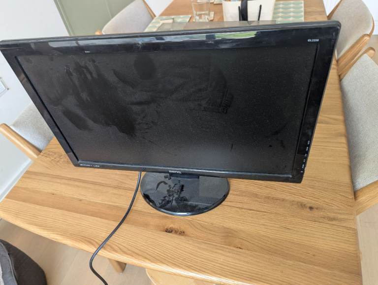 Free computer monitor 