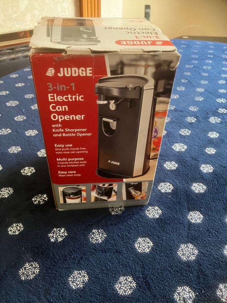 Judge 3-in-1 Electric Can Opener with Knife Sharpener and Bottle Opener - New
