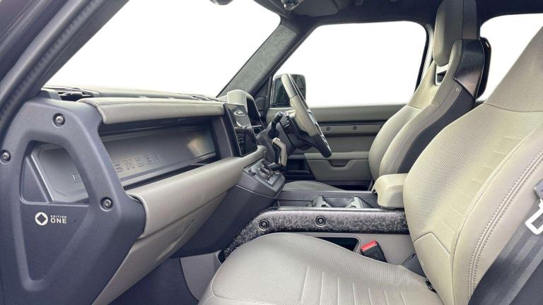 2025 Land Rover Defender 4.4 P635 Octa Edition One 110 5dr Auto SUV Petrol Automatic