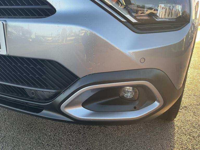 2025 Citroen e-C4 50kWh MAX Hatchback 5dr Electric Auto (7.4kW Charger) (136 ps) HATCHBACK Electr...