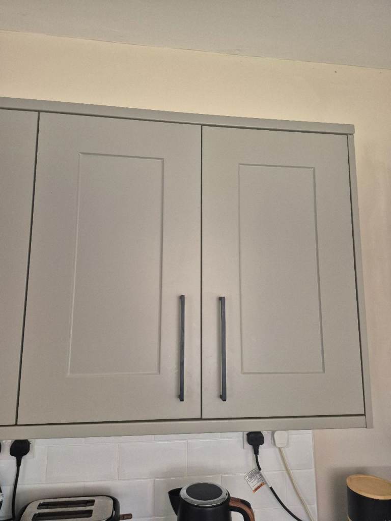 Howdens Grey Kitchen doors – Great Condition