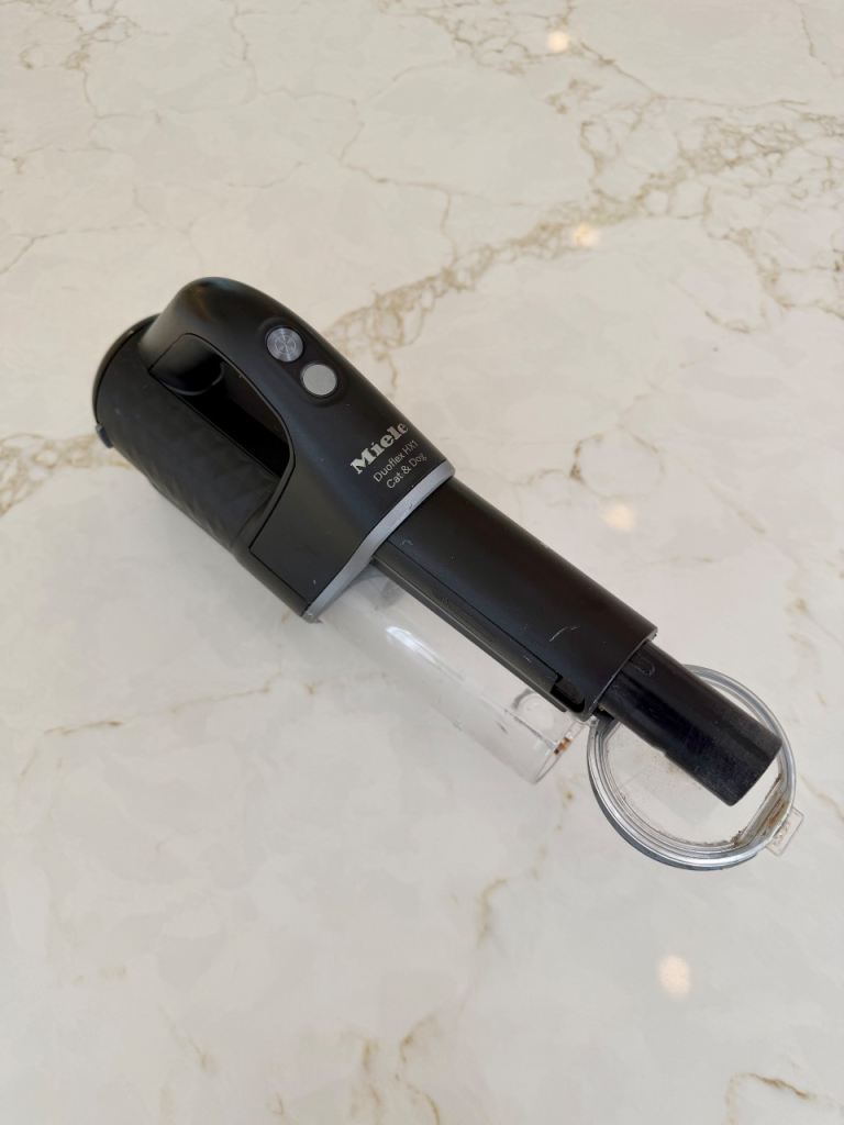Miele Duoflex HX1 Cat & Dog Handheld Vacuum - Working but needs parts
