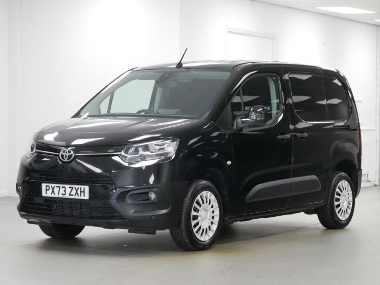 73 TOYOTA PROACE CITY 1.5 BLUEHDI 100 BHP L1 SWB ICON NAV EDITION 6 DOOR