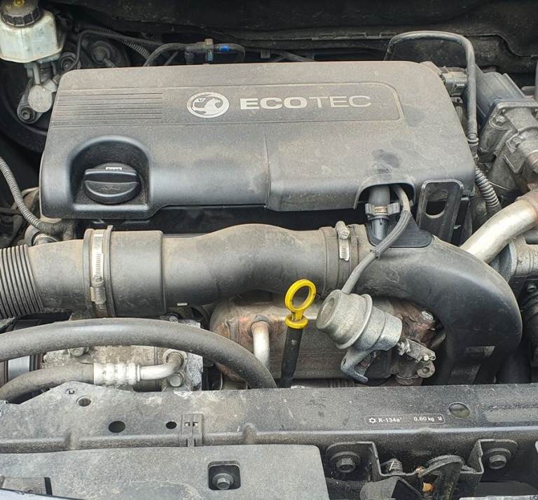 Vauxhall Astra J 1.7 CDTI Engine DTJ With Injectors FOR PARTS ONLY 2011 Other parts available