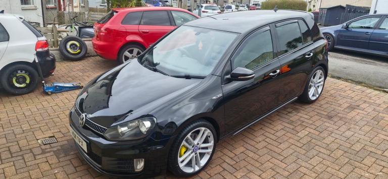 Volkswagen, GOLF, Hatchback, 2011, Semi-Auto, 1968 (cc), 5 doors