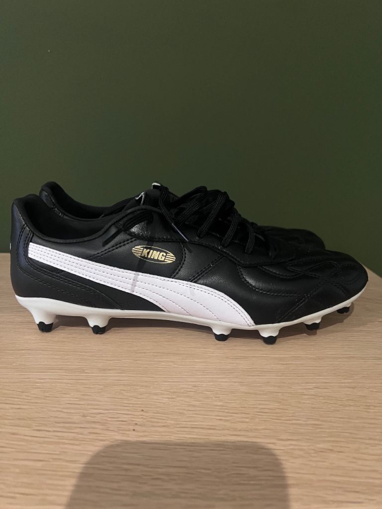 Puma king football boots uk10.5