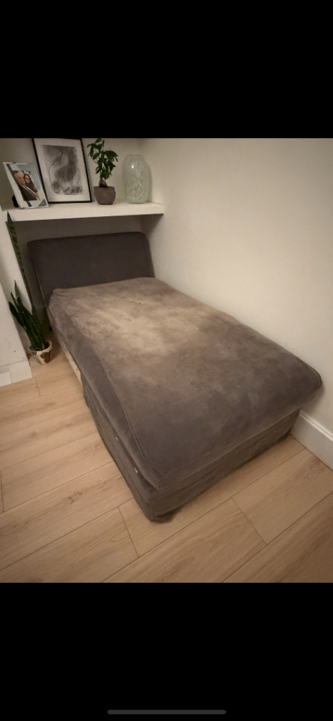 IKEA Gronlid Chaise/Ottoman 