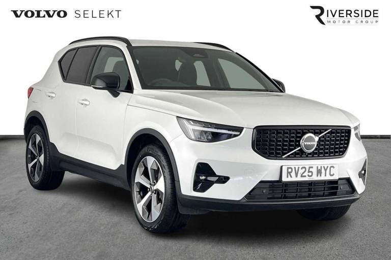2025 Volvo XC40 Plus, B4 Mild hybrid, Petrol, Dark Estate Petrol Automatic