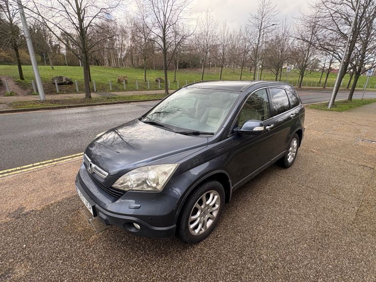 Honda CRV-EX automatic 2.0 petrol,panoramic roof,leather ,cruise control,low miles 79k full history,