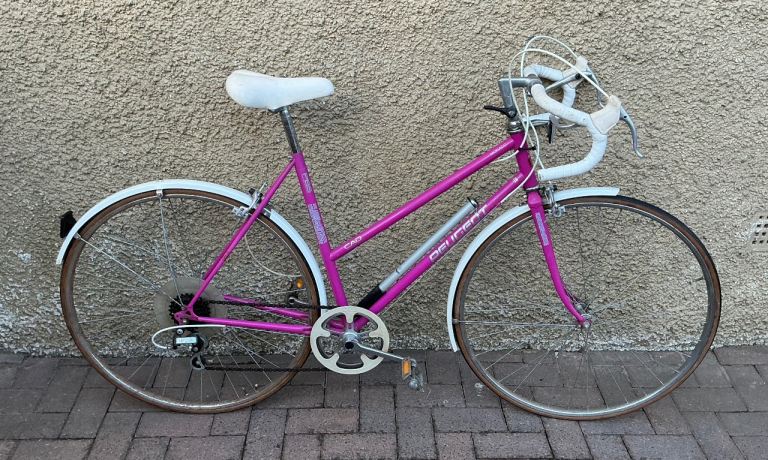 Bike/Bicycle.VINTAGE(1970s)LADIES PEUGEOT “ MONACO “ LARGE FRAME ROAD BIKE.