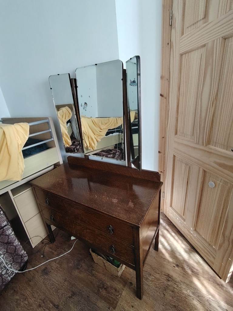 Beautiful vintage wooden dressing chest vanity table adjustable 3 way fold mirror two drawers
