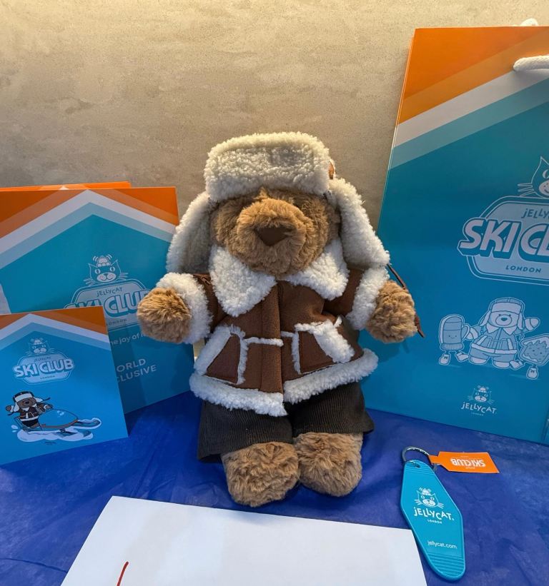 Jellycat LA Ski Club - Bartholomew Bear Alpine