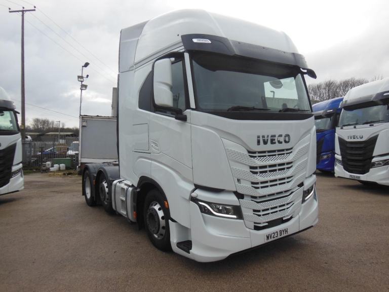 Iveco S-WAY 530