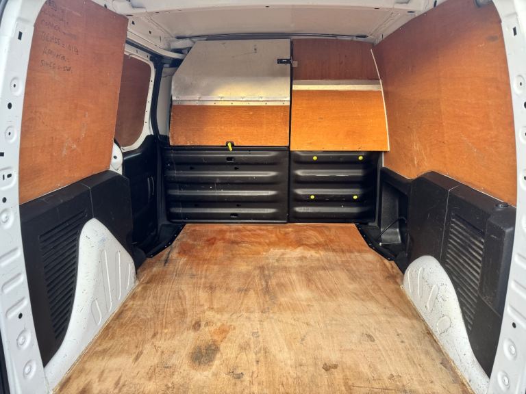 2015 Peugeot Partner 1.6L - Not Citreon Berlingo - Toyota Proace 