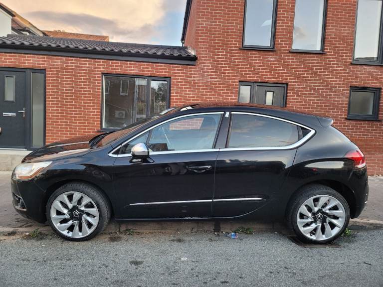 Citroen, DS4, Hatchback, 2011, Manual, 1997 (cc), 5 doors