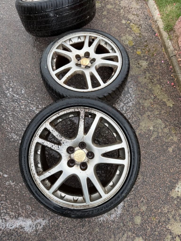 Subaru Impreza GC8 17in Wheels