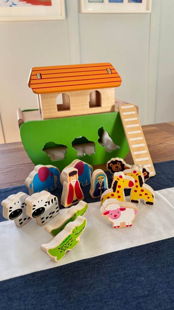Jumini Wooden Noah's Ark Shape Sorter 