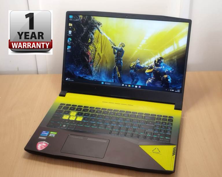 MSI Crosshair Edition gaming laptop with i7 RTX graphics + laptop bag +1 YEAR WARRANTY