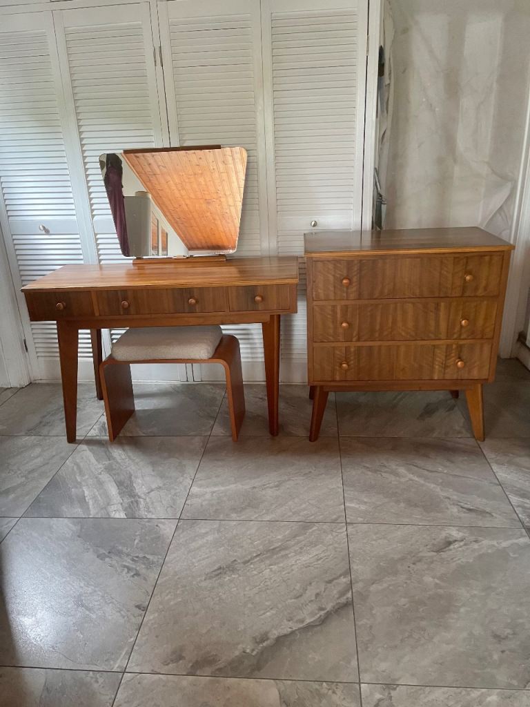 Retro mid century bedroom suite (3)