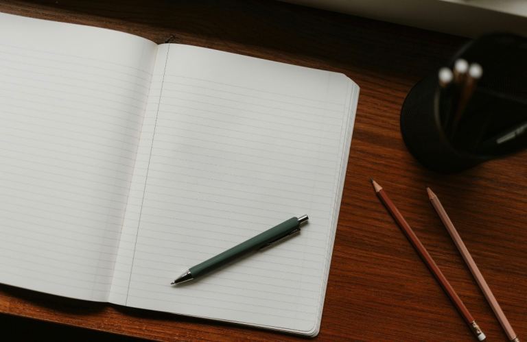 GCSE English & History Tutor – Structured, Confidence-Based Support (£25/hr)