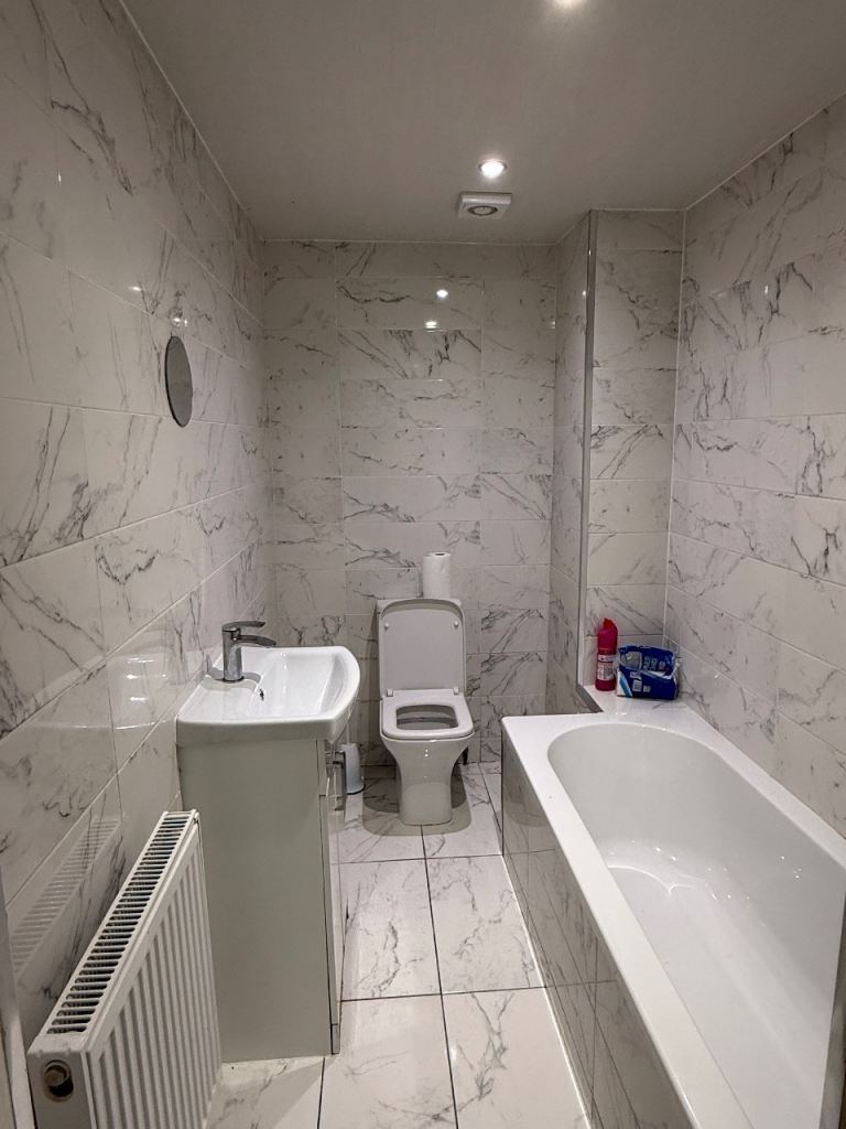 Fully Furnished Flat to rent in Bellshill