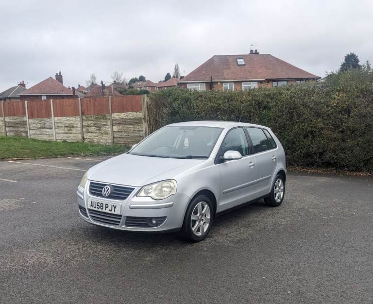 Volkswagen Polo Long Mot Hatchback, 2009, Manual, 1390 (cc), 5 doors