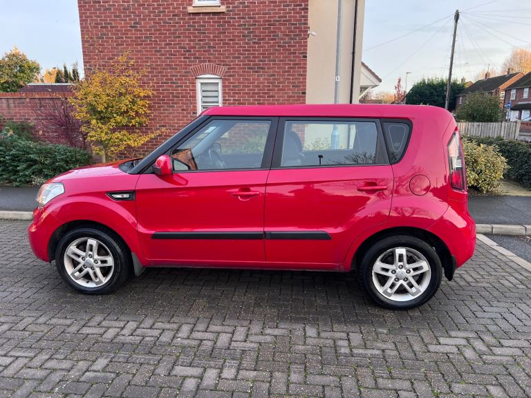 Kia, SOUL, Hatchback, 2011, Manual, 1582 (cc), 5 doors