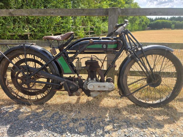 Triumph Model P Mk1 1925 – Barn Find Project – Very Complete