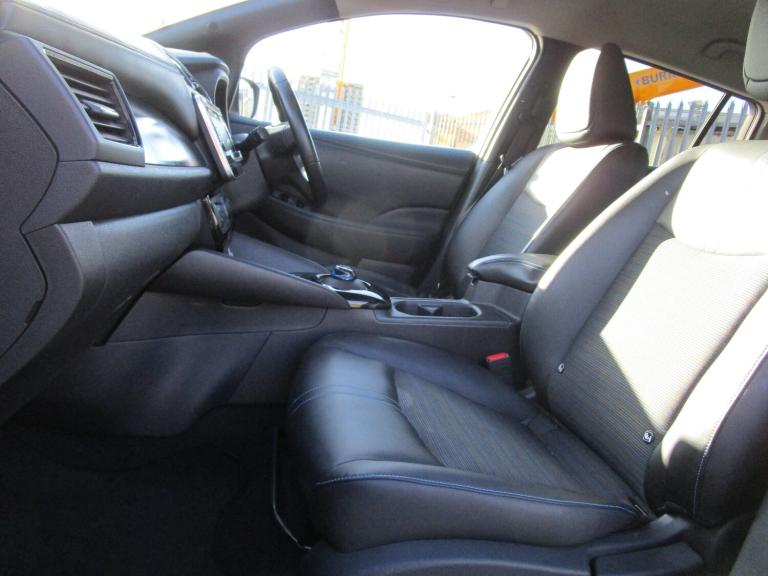 2018 Nissan LEAF 40kWh N-Connecta Hatchback 5dr Electric Auto (150 ps) Electric